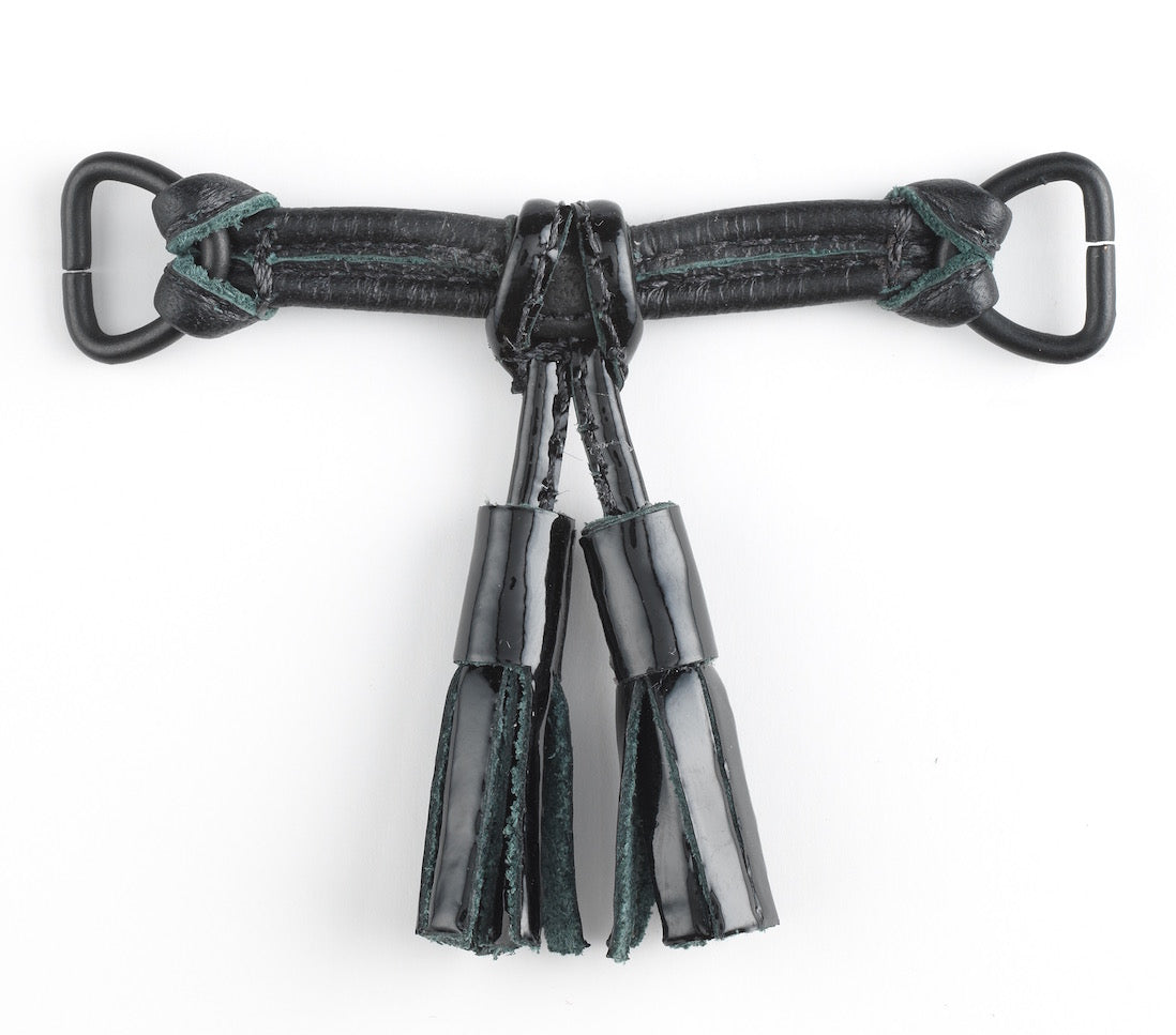 Black Tassel Snap Clip