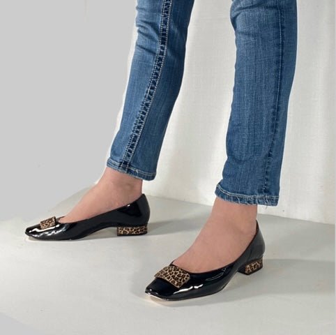 Ballet Flat in Black Patent Leather - Kara Mac Shoes